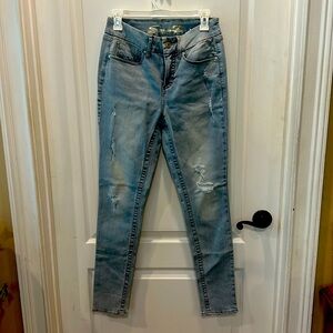 Seven 7 size 4 tummiless high rise skinny jeans